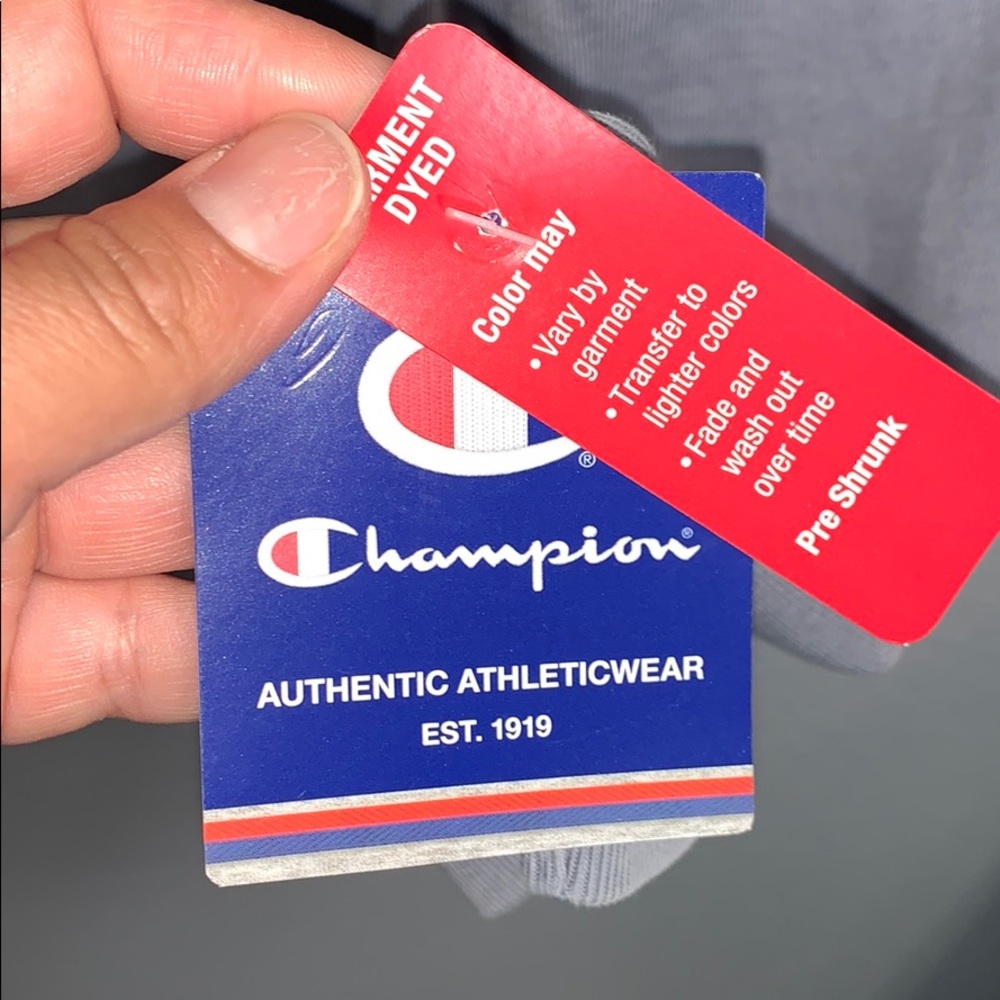 New 🔥 Champion SweatShirt XL - Picture 6 of 6